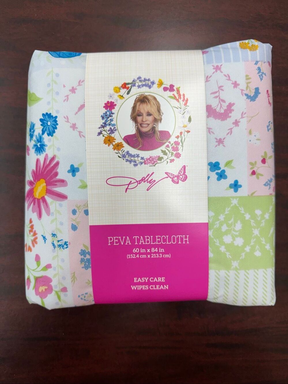 NWT Dolly Parton Patchwork Peva Tablecloth